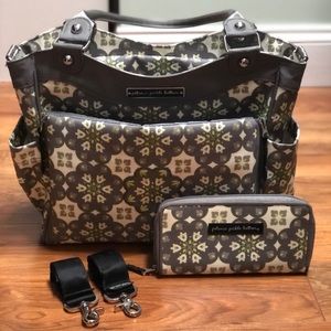 Petunia Pickle Bottom City Carryall Diaper Bag
